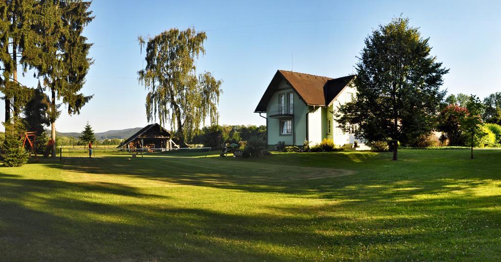 Pension Habermannova Vila Bludov  Eksteriør bilde
