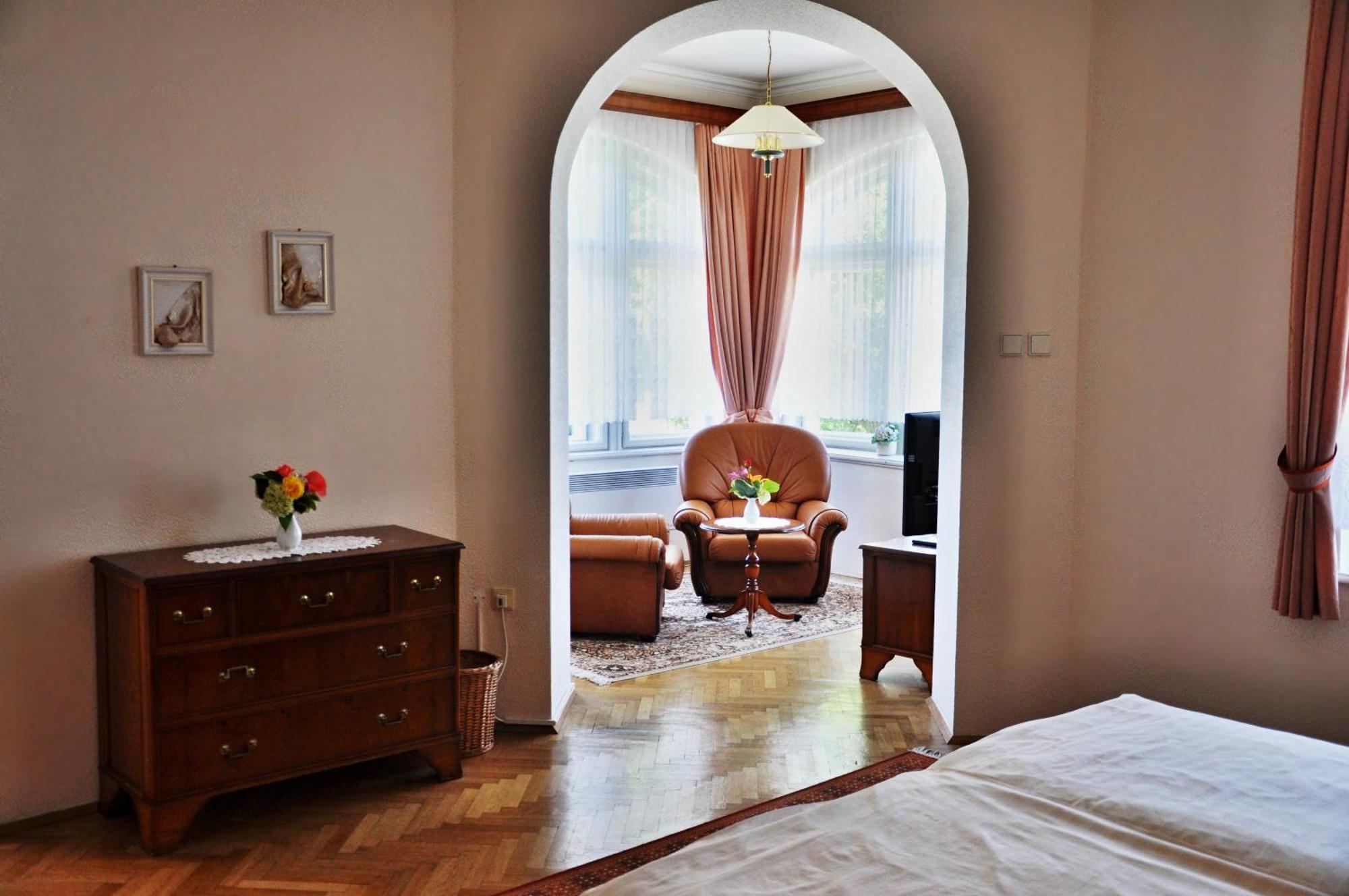 Pension Habermannova Vila Bludov  Rom bilde